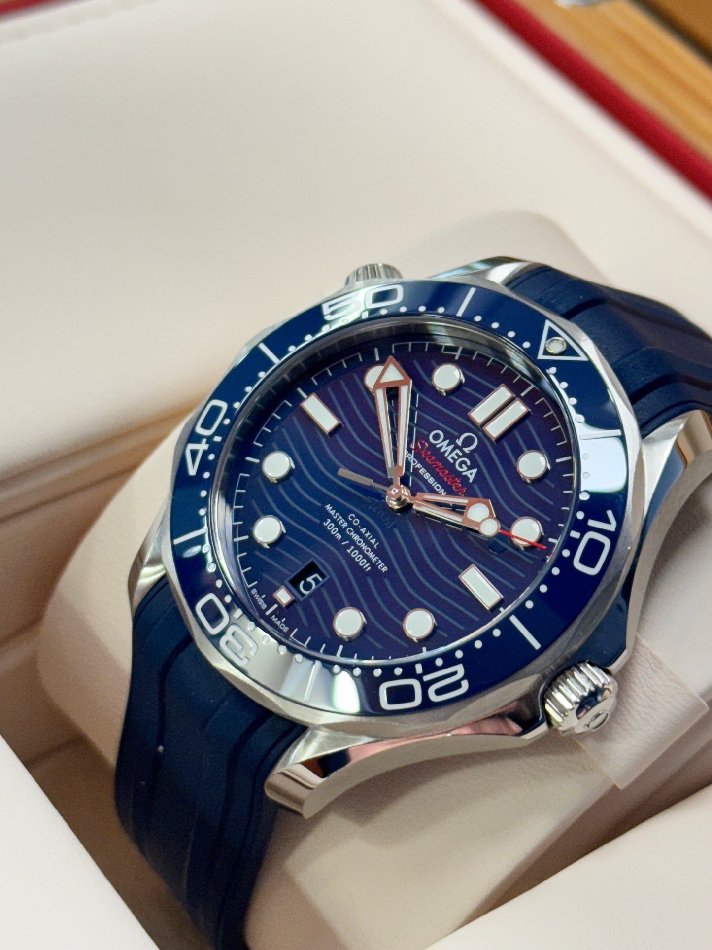 2024 Omega Seamaster 300