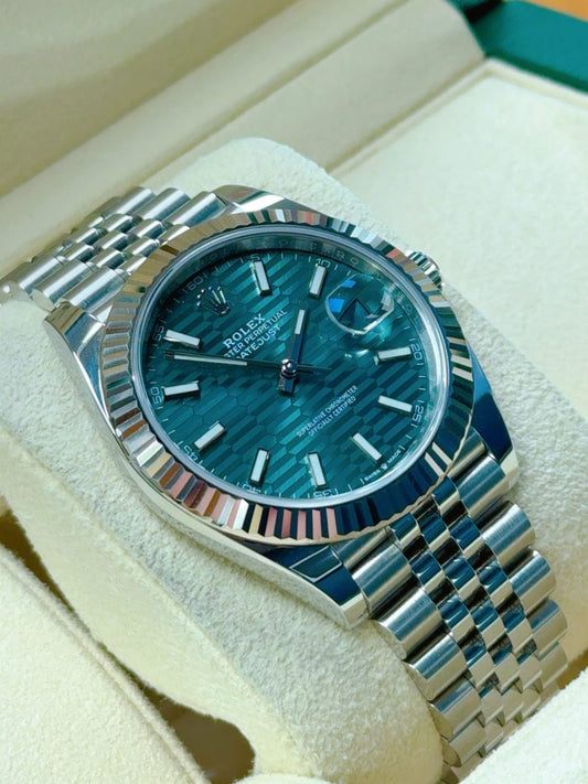 2023 Rolex Datejust 41 - Motif