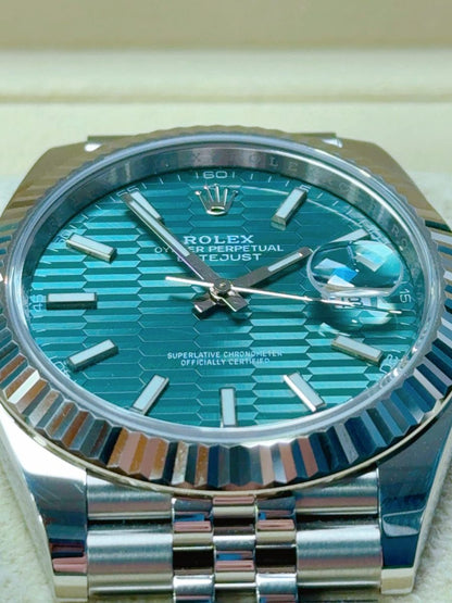 2023 Rolex Datejust 41 - Motif