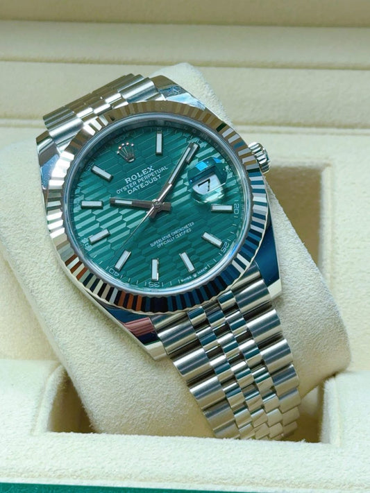 2024 Rolex Datejust 41 - Motif