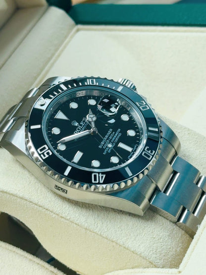 2017 Rolex Sub Date - 116610LN