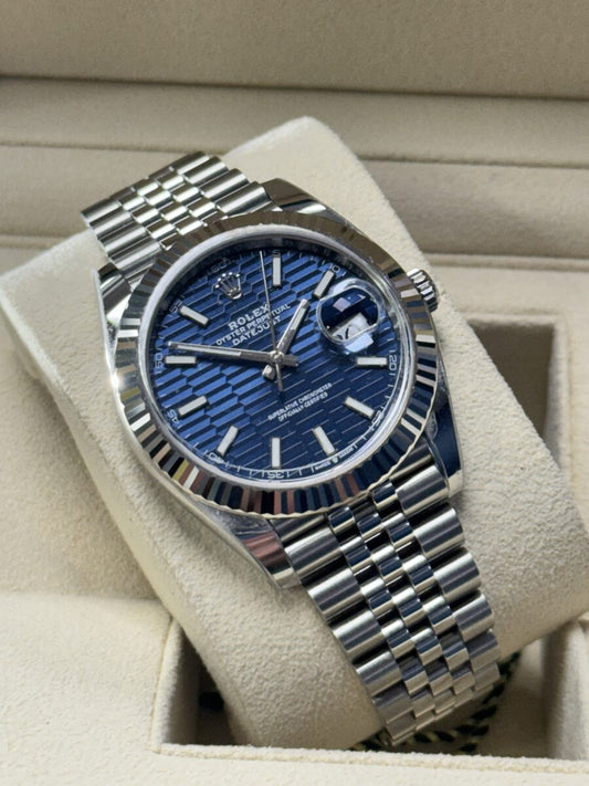 2023 Rolex Datejust 41 - Motif